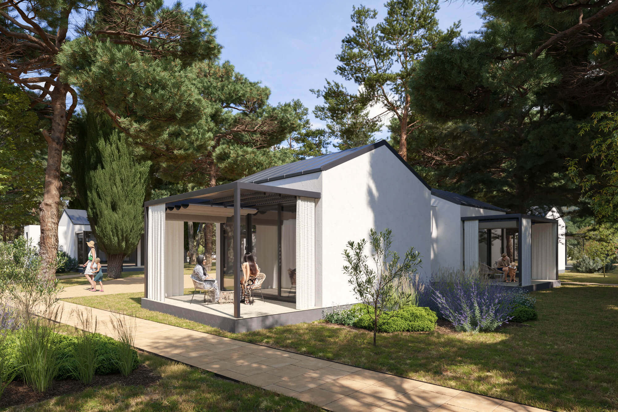 Bungalow z zadaszonym tarasem w otoczeniu drzew.